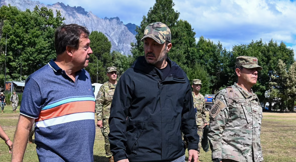 Alberto Weretilnck y Nación juntos ante los incendios en El&nbsp;Bolsón