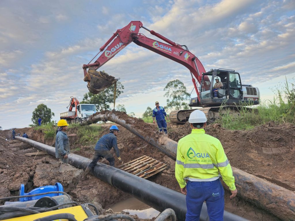 Gestión Sadir: Avanzan las obras hídricas con financiamiento provincial para garantizar el acceso al agua de todos los&nbsp;jujeños
