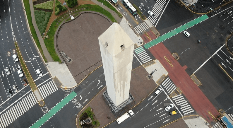Cambiaron el pararrayos del Obelisco después de casi un&nbsp;siglo