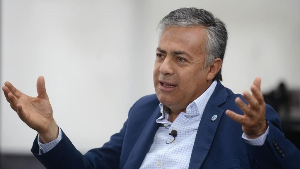 Cornejo entregó viviendas en Lavalle con fondos&nbsp;provinciales