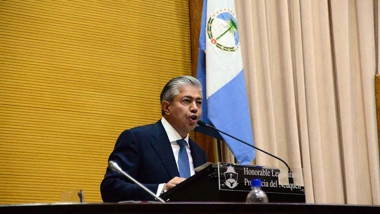 Neuquén limpia la casa: despiden a un abusador y a una enfermera que robó&nbsp;vacunas