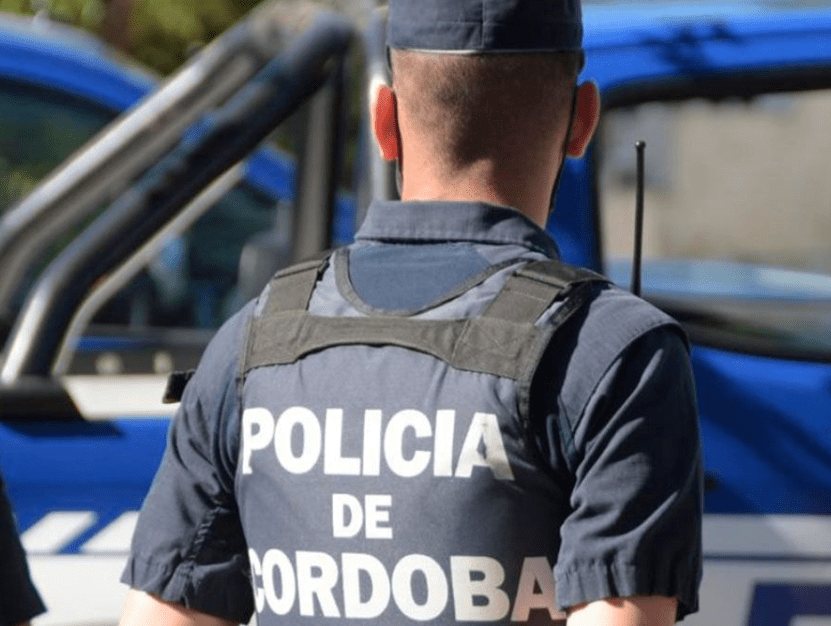 Córdoba: un hombre falleció tras robar un auto y enfrentarse con la&nbsp;Policía