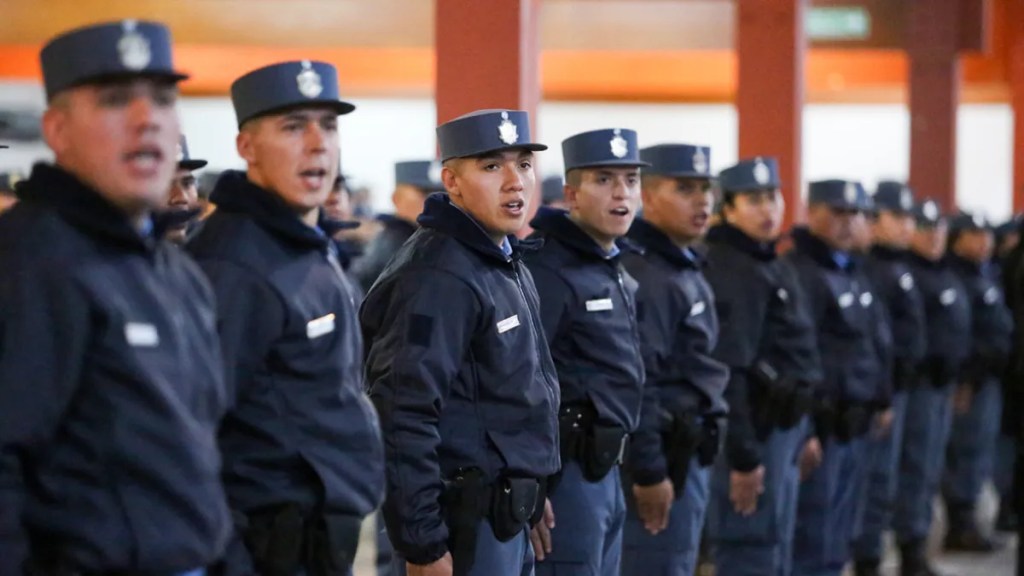 Seguridad: La Policía de Neuquén evita cortes en la Ruta&nbsp;7