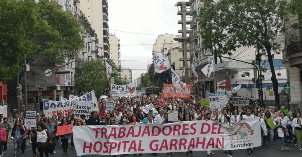 Garrahan: nueva marcha en reclamo por salarios y condiciones&nbsp;laborales