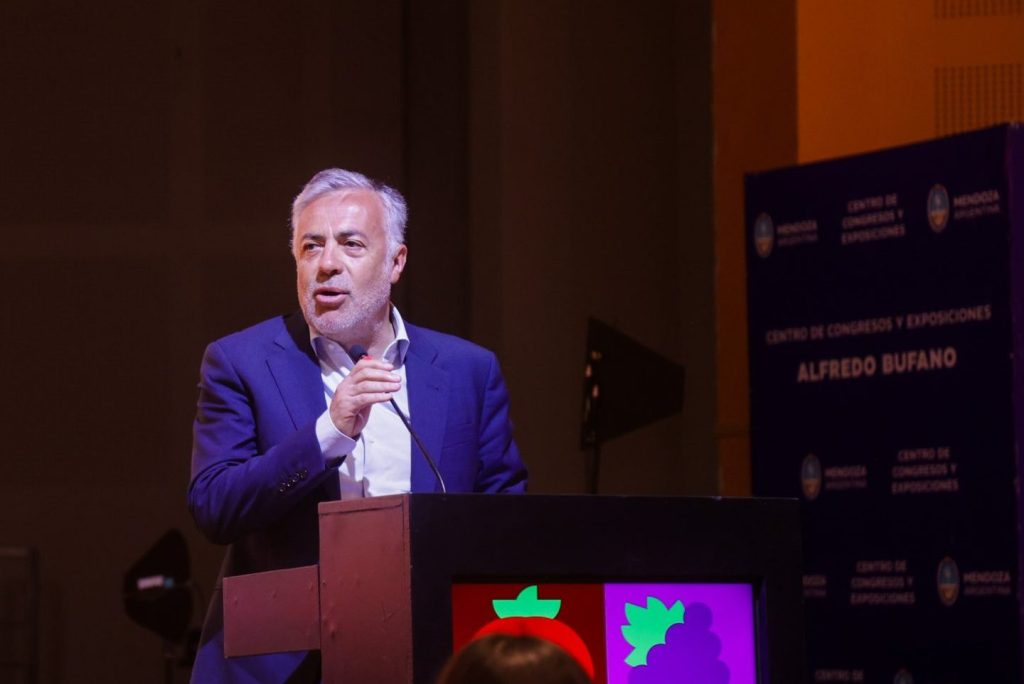 Cornejo logró un acuerdo con India y garantizó medicamentos para la provincia: “Logramos ahorrar $6.500 millones y nos aseguramos más de un año y medio de tratamientos&nbsp;continuos”